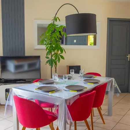 Feriehus Maison Individuelle Avec Jardin Proche Poitiers