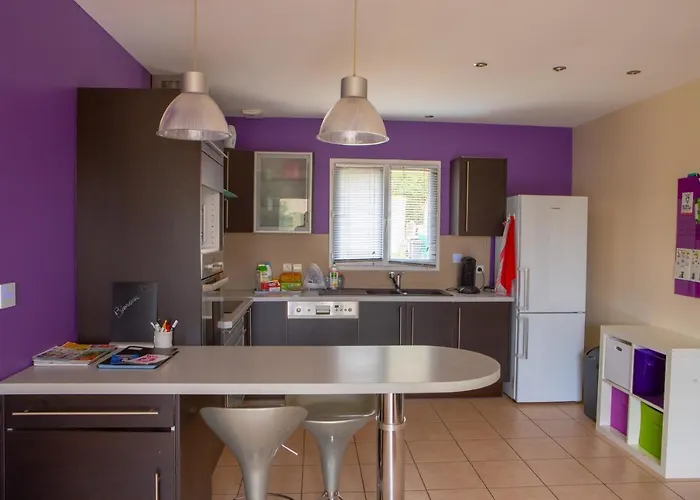 Maison Individuelle Avec Jardin Proche Poitiers *